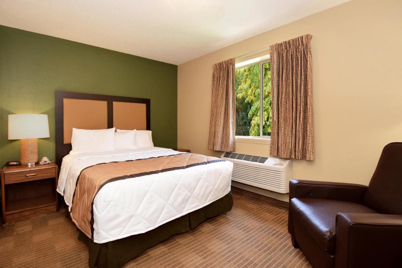 Extended Stay America Select Suites - Raleigh - Cary - Regency Parkway South Exterior foto