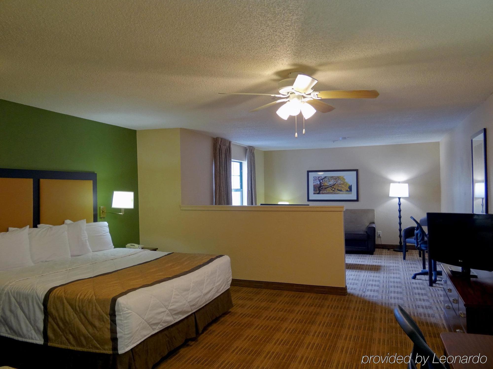 Extended Stay America Select Suites - Raleigh - Cary - Regency Parkway South Exterior foto